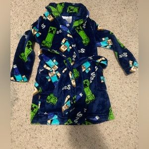 Boys robe